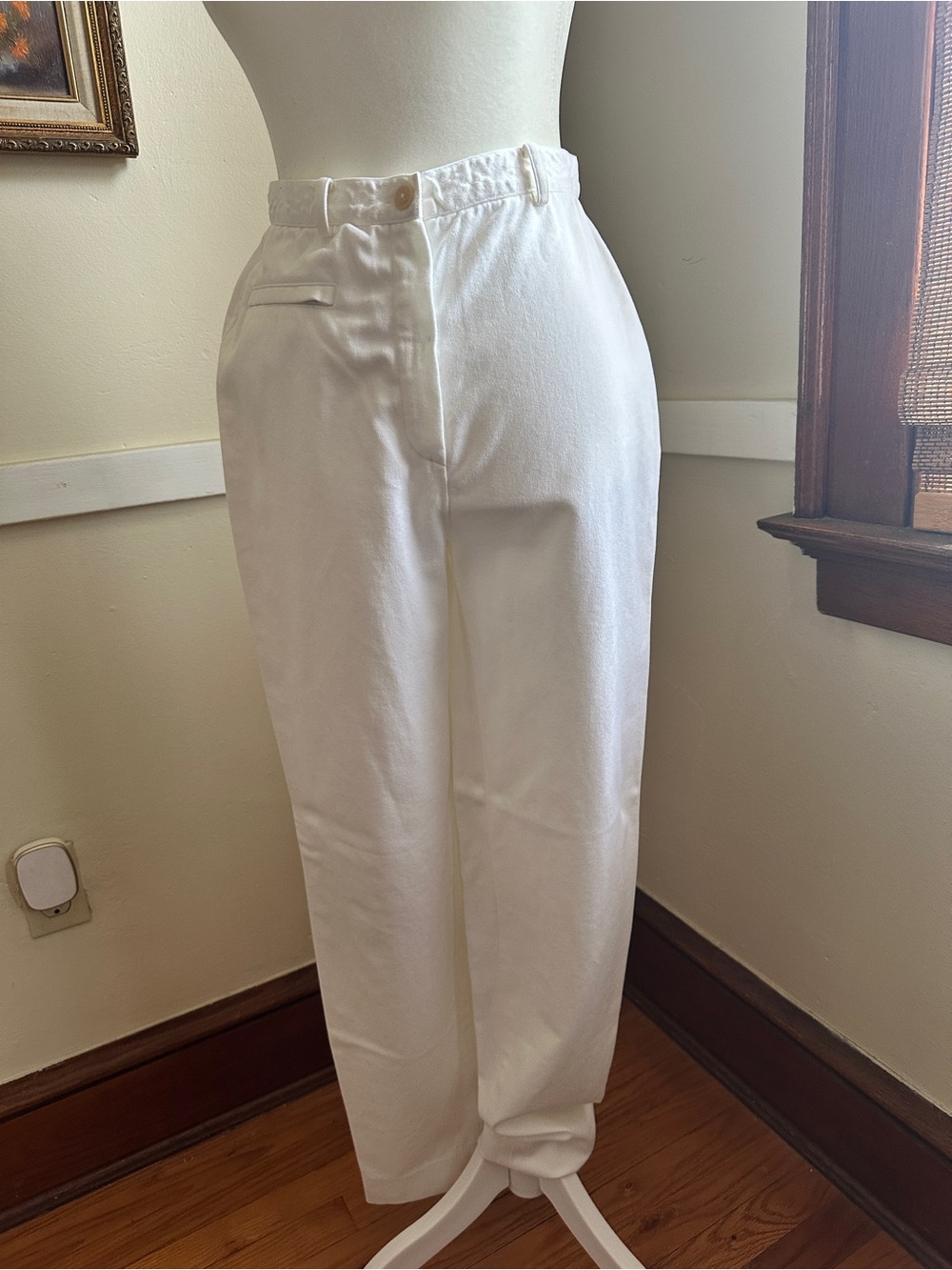 Lafayette 148 New York White Tailored Cotton Trousers | Size 4 | Quiet Luxury